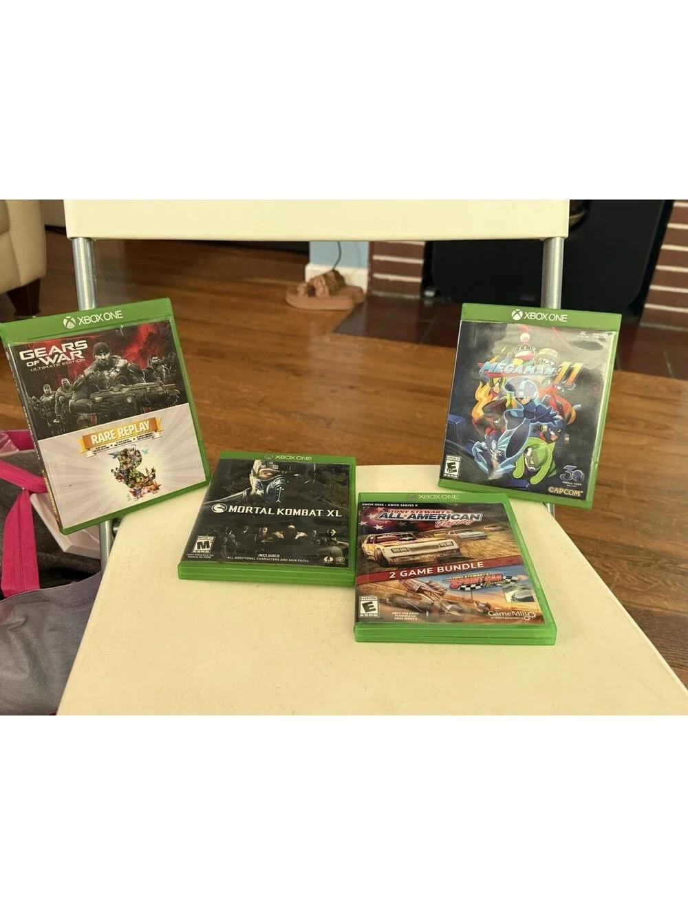 Mega Man 11 , Gears Of war , Mortal Kombat , Tony Stewart’s , Lot Of 4 Xbox One